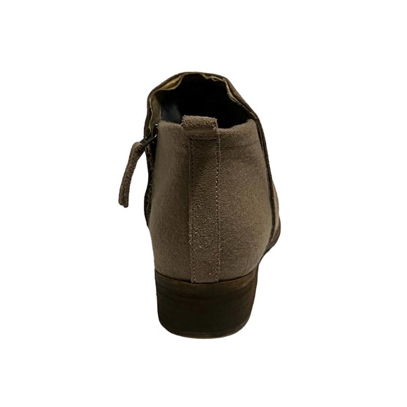 Toms Women's Deia Suede Bootie Desert Taupe, 8 - Picture 5 of 5